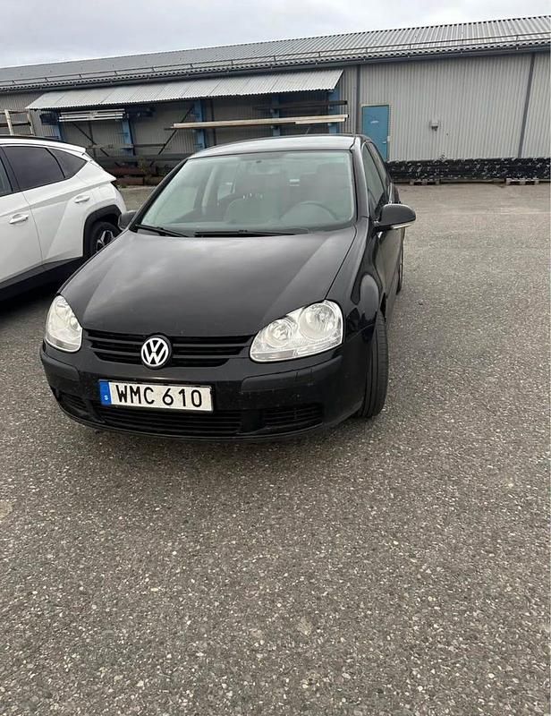 Begagnad 2005 VW Golf IV Halvkombi | 25 000 kr (Marknadspris) - Bild 1/1