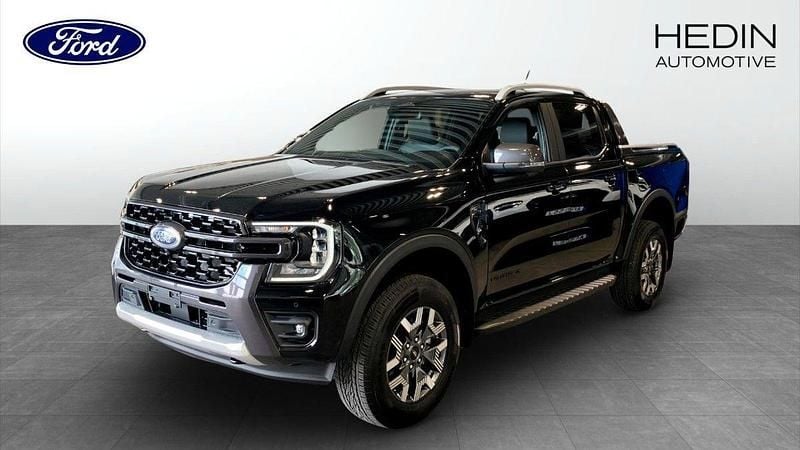 Svart (black) Ny 2025 Ford Ranger Wildtrack Pickup | 731 125 kr (Marknadspris) - Bild 1/4