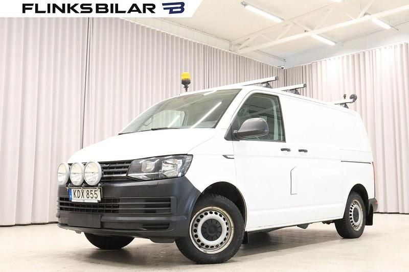 Vit Begagnad 2016 VW T6 Van | 119 700 kr (Superpris) - Bild 1/4