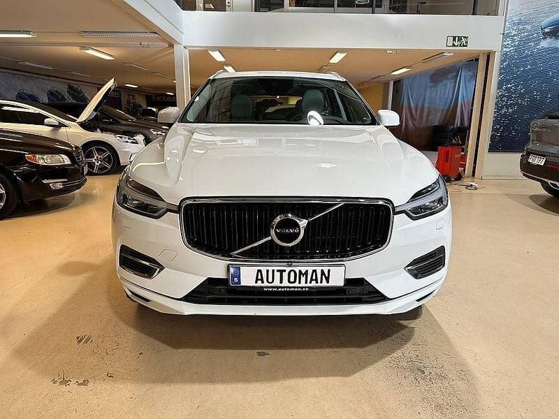 Begagnad Volvo XC60 Momentum 303 HK (222 kW) 2020 Vit SUV