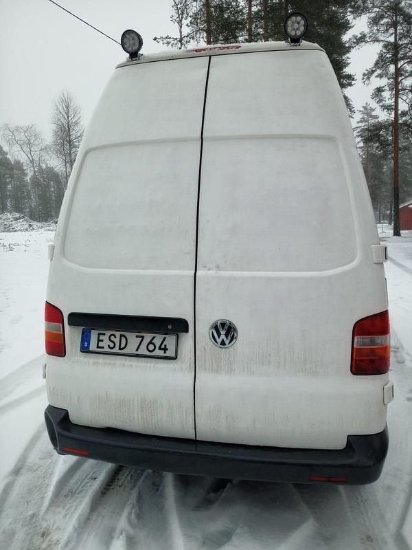 Begagnad 2009 VW Transporter Van | 35 000 kr (Superpris) - Bild 1/3