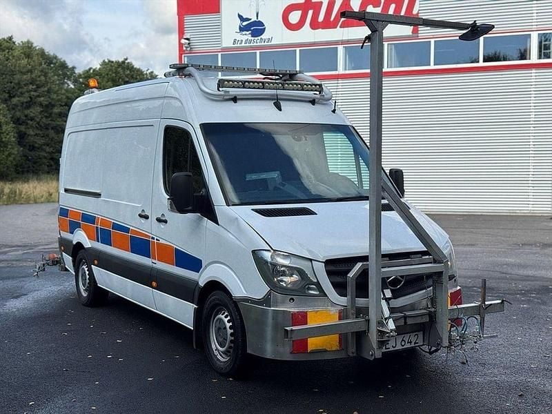 Vit Begagnad 2016 Mercedes 316 Van | 449 875 kr - Bild 1/4