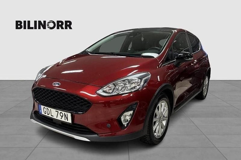 Röd Begagnad 2019 Ford Fiesta Active SUV | 149 900 kr (Marknadspris) - Bild 1/4