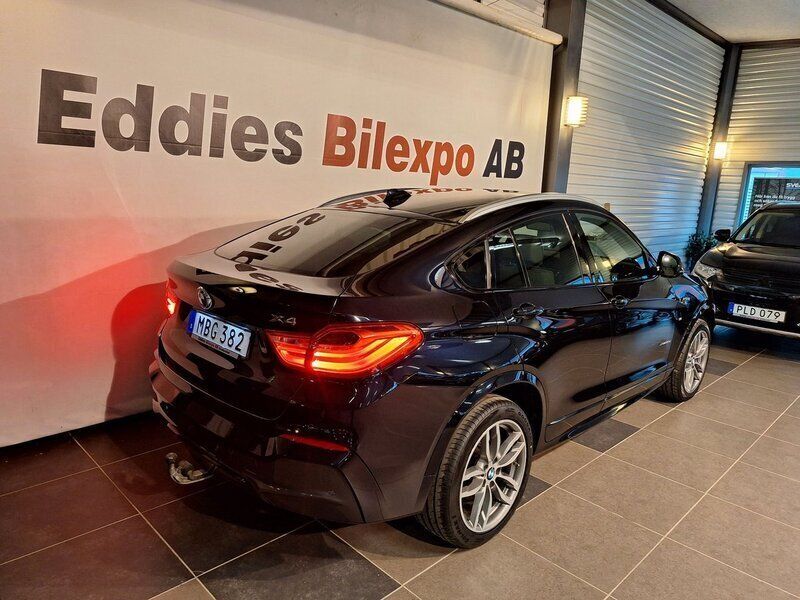 Begagnad BMW X4 M Sport 259 HK (190 kW) 2015 Carbon svart metallic SUV