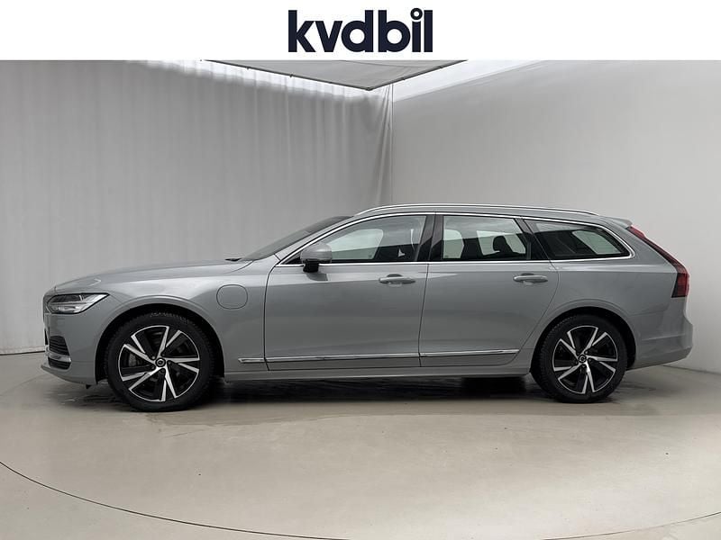 Begagnad Volvo V90 2024 Grå Kombi
