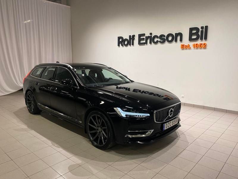 Svart Begagnad 2019 Volvo V90 Kombi | 299 500 kr (Marknadspris) - Bild 1/4