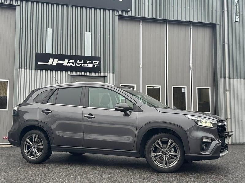 Begagnad Suzuki SX4 S-Cross 116 HK (85 kW) 2022 Grå Kombi