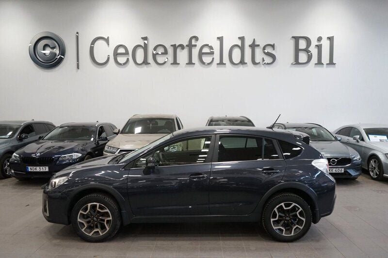 Mörkgrå Begagnad 2015 Subaru XV SUV | 159 800 kr (Lite dyr) - Bild 1/4