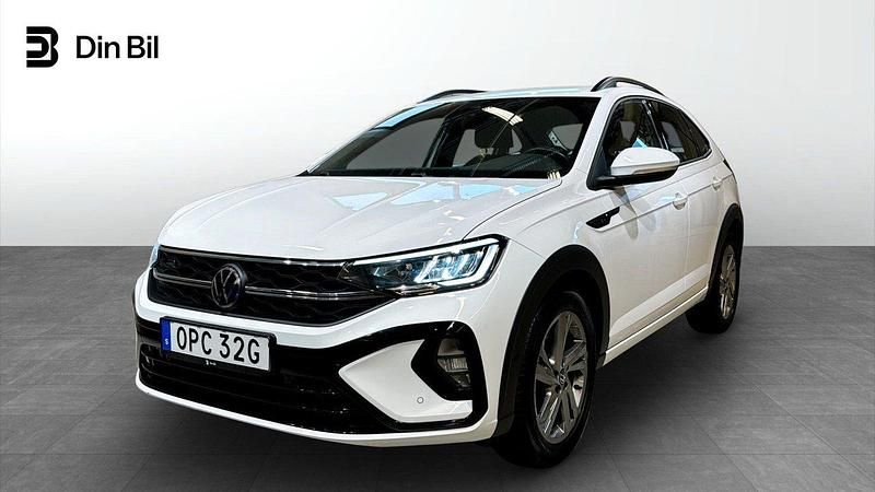 Vit Begagnad 2022 VW Taigo R-line SUV | 239 900 kr (Marknadspris) - Bild 1/4