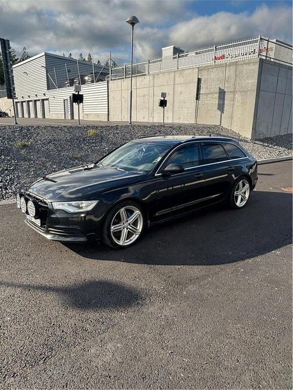 Svart Begagnad 2013 Audi A6 Comfort Kombi | 108 000 kr (Bra pris) - Bild 1/1
