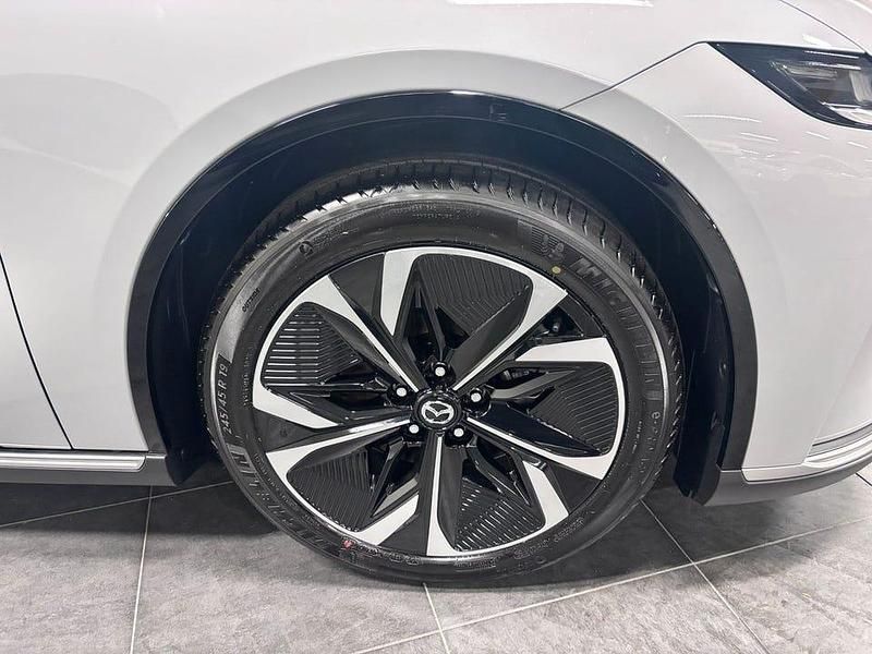 Ny Mazda 6e Takumi-Line 180 kW (245 HK) 2025 Grå Sedan