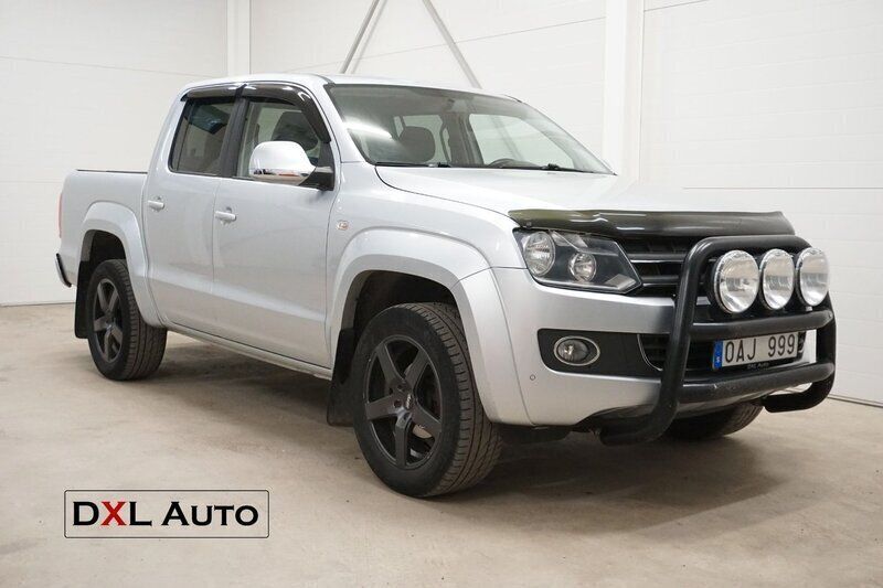 Silver Begagnad 2014 VW Amarok Pickup | 189 900 kr (Marknadspris) - Bild 1/4