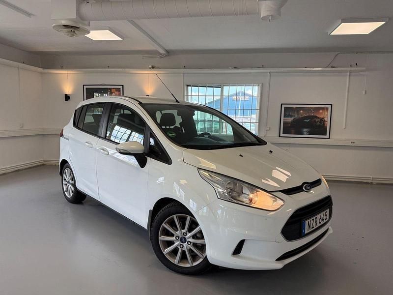 Vit Begagnad 2013 Ford B-MAX Trend Minibuss | 49 500 kr (Marknadspris) - Bild 1/4
