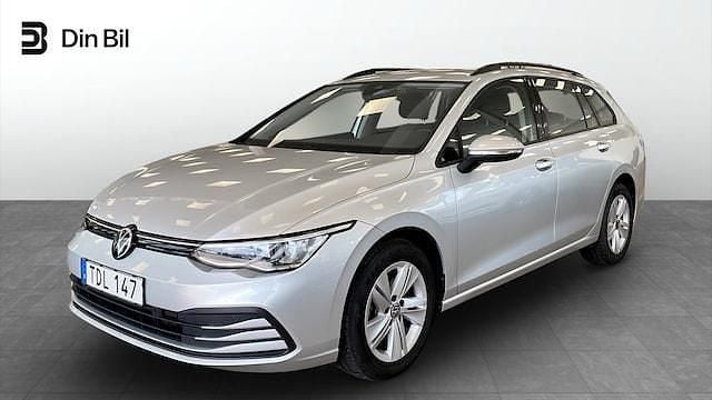 Begagnad 2024 VW Golf VIII Life | 299 800 kr (Lite dyr) - Bild 1/4