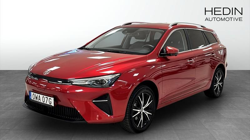 Röd Begagnad 2022 MG MG5 EV Luxury Kombi | 199 900 kr (Marknadspris) - Bild 1/4