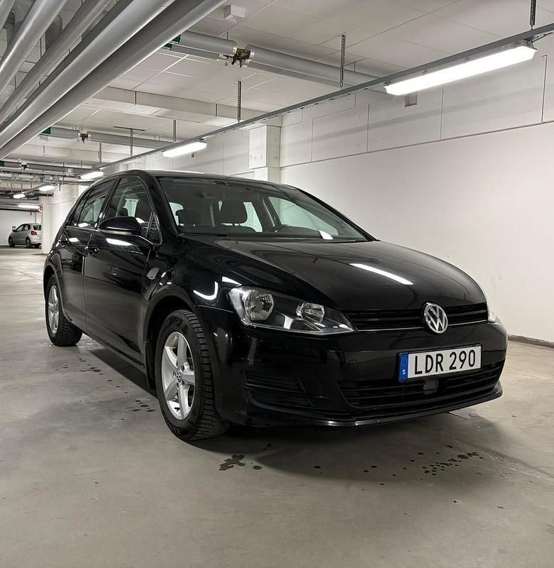 Begagnad 2016 VW Golf VII Halvkombi | 105 000 kr (Bra pris) - Bild 1/4