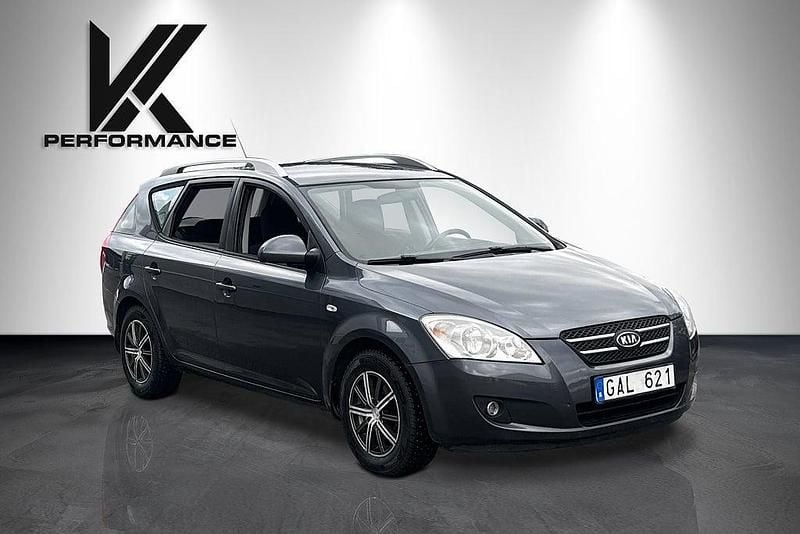 Begagnad Kia Ceed Sportswagon EX 122 HK (89 kW) 2007 Grå Kombi