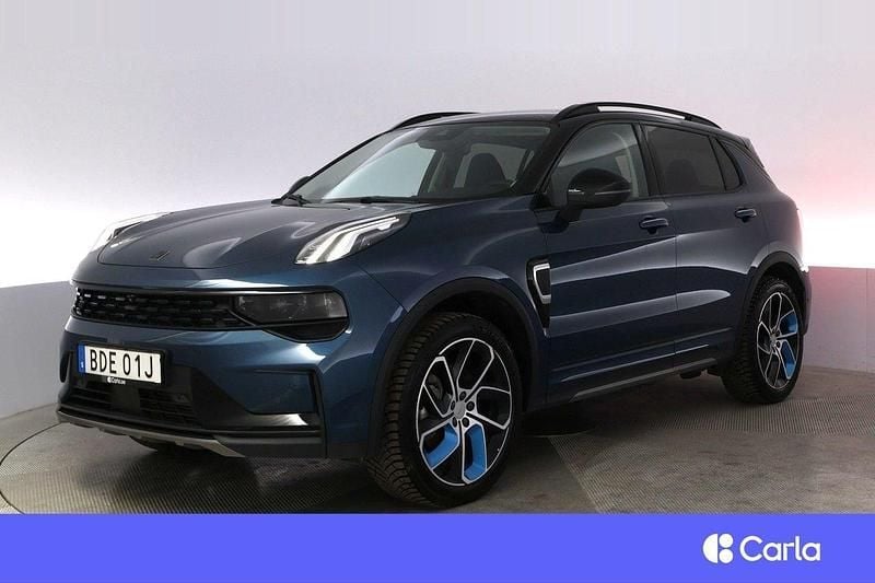 Blå Begagnad 2022 Lynk & Co 01 SUV | 286 900 kr (Marknadspris) - Bild 1/4