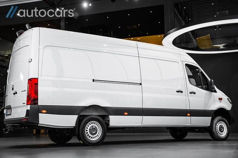 Begagnad Mercedes Sprinter SE 190 HK (139 kW) 2024 Vit Van