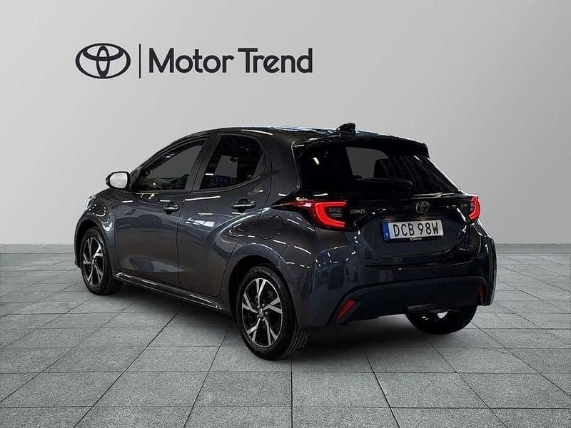 Ny Toyota Yaris Hybrid 117 HK (86 kW) 2025 Grå