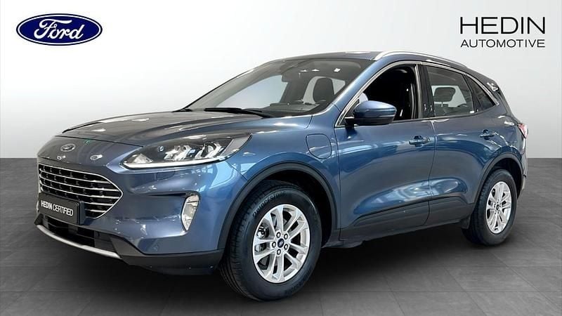 Blå (blue) Begagnad 2022 Ford Kuga Titanium SUV | 259 900 kr (Marknadspris) - Bild 1/4