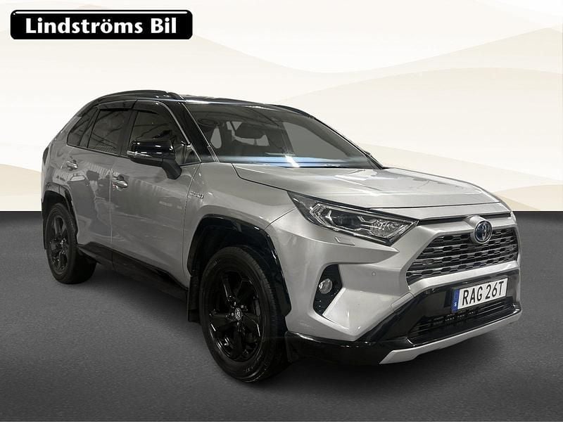 Begagnad Toyota RAV4 Hybrid Style 224 HK (164 kW) 2019 Grå SUV