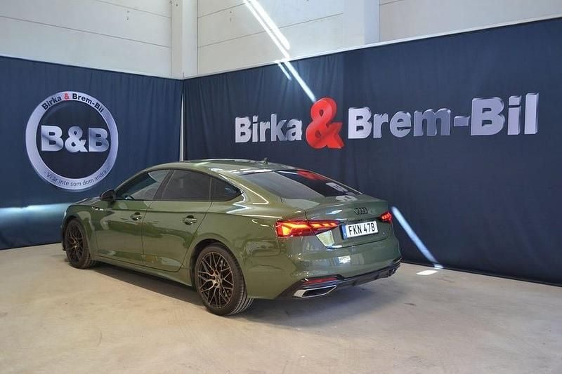 Begagnad Audi A5 Sportback S-Line 245 HK (180 kW) 2020 Grön Halvkombi