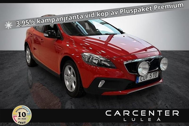 Begagnad Volvo V40 CC Kinetic 120 HK (88 kW) 2018 Röd Kombi