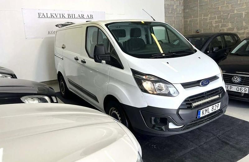Begagnad Ford Transit Custom 101 HK (74 kW) 2015 Vit