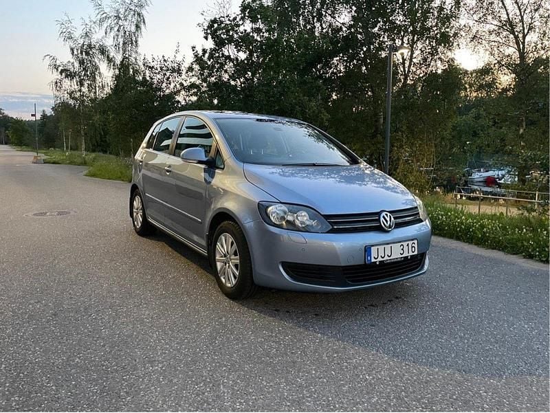Blå Begagnad 2012 VW Golf VII S Halvkombi | 89 500 kr (Bra pris) - Bild 1/4