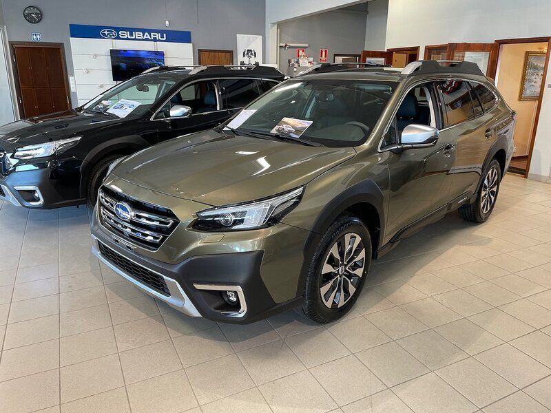 Grön Ny 2024 Subaru Outback SUV | 506 800 kr - Bild 1/3