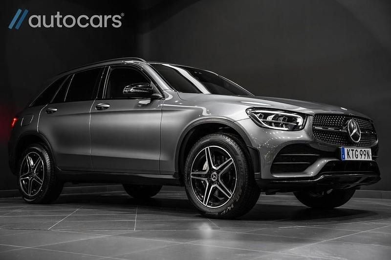 Begagnad Mercedes GLC300 Premium 306 HK (225 kW) 2022 Grå SUV