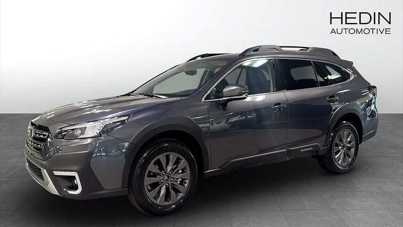 Grå (grey) Ny 2025 Subaru Outback SUV | 481 800 kr - Bild 1/4