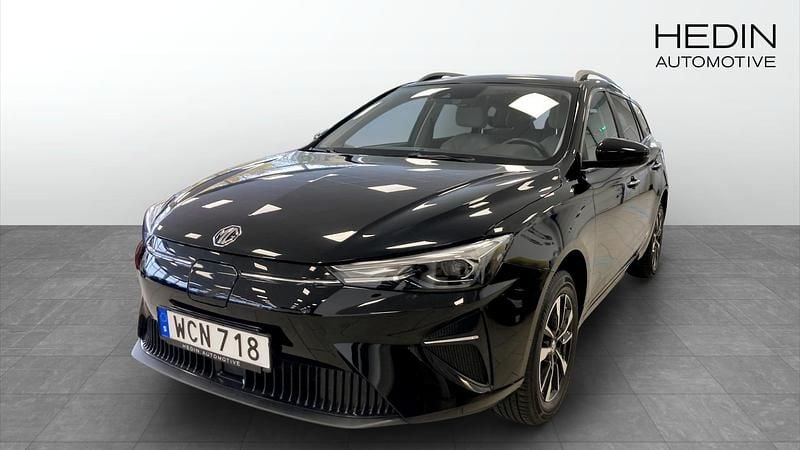 Begagnad MG MG5 EV Comfort 130 kW (177 HK) 2022 Svart (black) Kombi