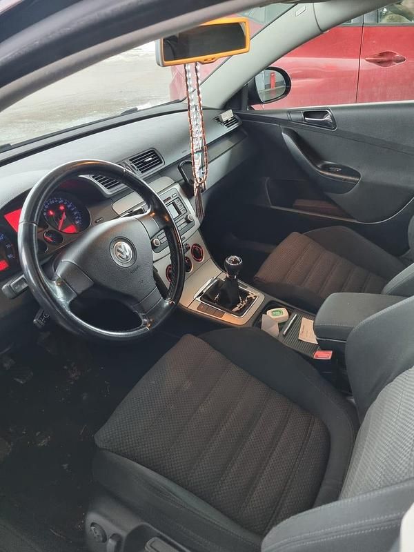 Begagnad VW Passat 116 HK (85 kW) 2006