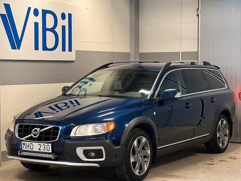Blå Begagnad 2012 Volvo XC70 Momentum SUV | 129 900 kr (Marknadspris) - Bild 1/4