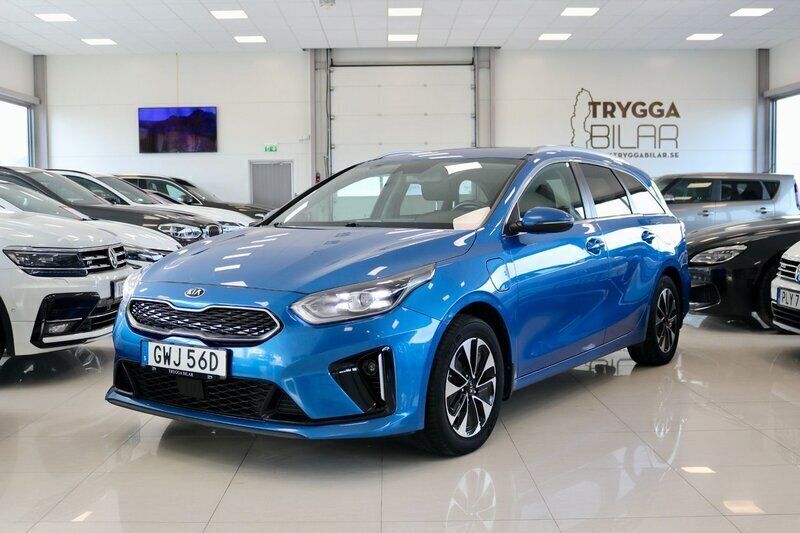 Blå Begagnad 2020 Kia Ceed Sportswagon Advance Kombi | 179 000 kr (Marknadspris) - Bild 1/4