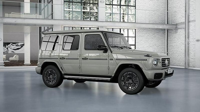 Grå Ny 2025 Mercedes G580 Edition 1 SUV | 2 340 450 kr - Bild 1/2