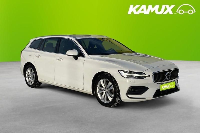 Vit Begagnad 2021 Volvo V60 Momentum Kombi | 228 700 kr (Marknadspris) - Bild 1/4