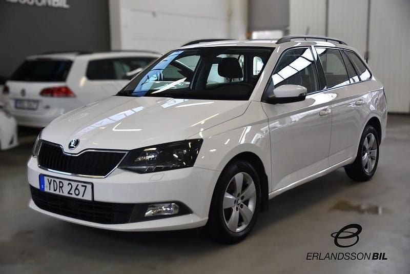 Begagnad Skoda Fabia Style 110 HK (80 kW) 2016 Vit Kombi