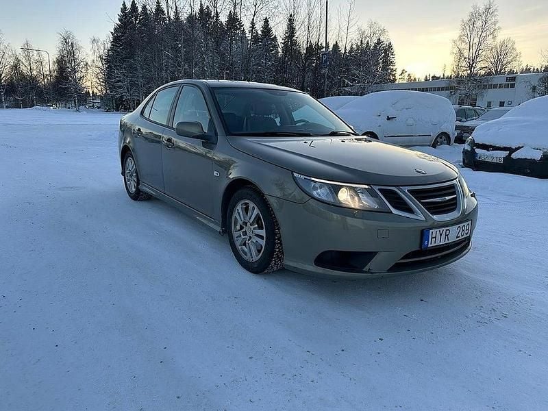 Begagnad Saab 9-3 Linear 175 HK (128 kW) 2008 Grön Sedan