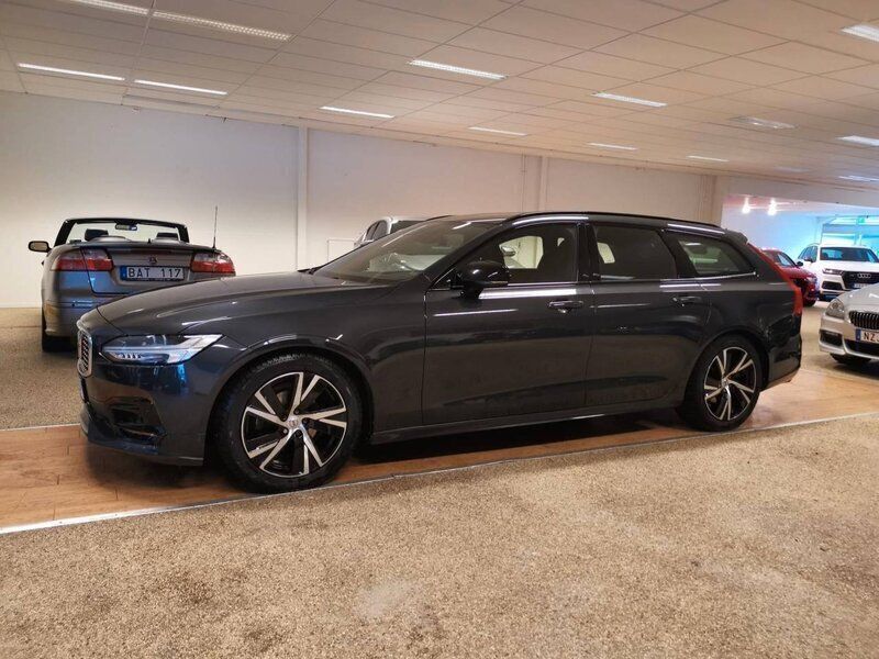 Begagnad Volvo V90 R-Design 191 HK (140 kW) 2020 Grå (mgrå met) Kombi