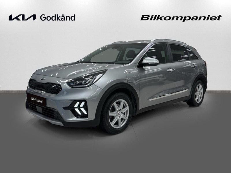 Grå Begagnad 2021 Kia Niro Advance SUV | 269 900 kr (Marknadspris) - Bild 1/4