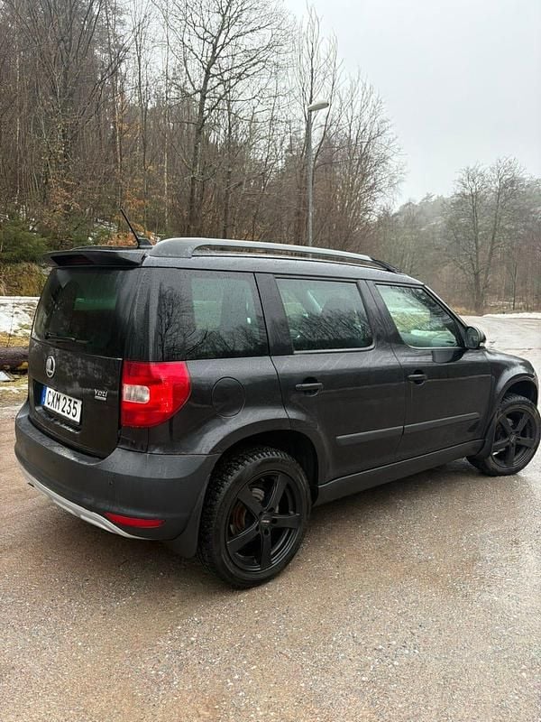 Begagnad Skoda Yeti 105 HK (77 kW) 2011 SUV