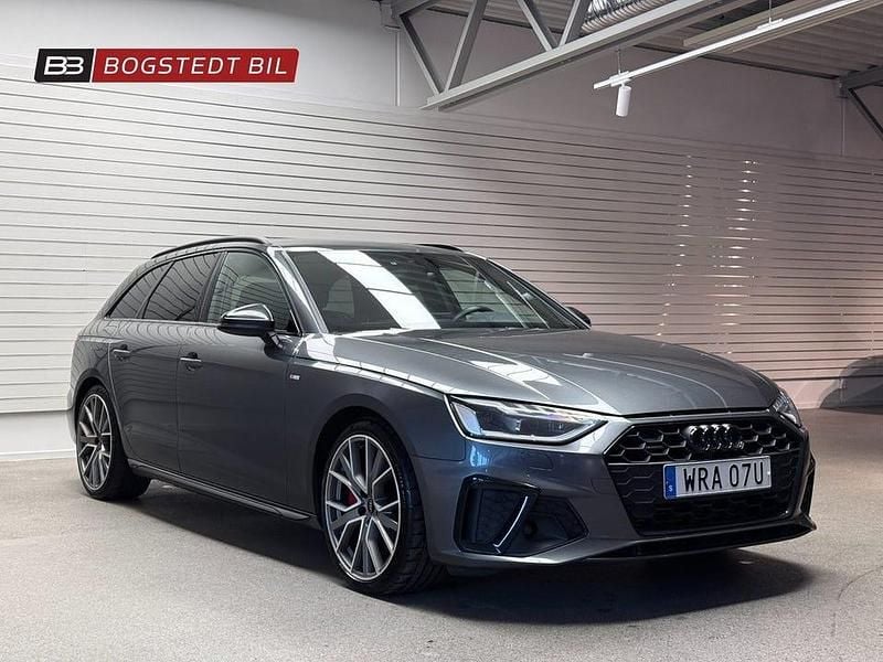 Grå Begagnad 2022 Audi A4 Competition Kombi | 319 000 kr (Bra pris) - Bild 1/4