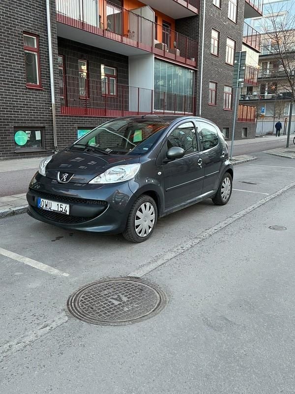 Begagnad 2007 Peugeot 107 Halvkombi | 25 500 kr (Lite dyr) - Bild 1/4