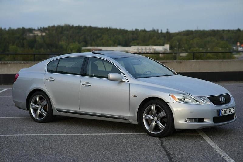 Silver Begagnad 2005 Lexus GS430 Sedan | 65 000 kr - Bild 1/4