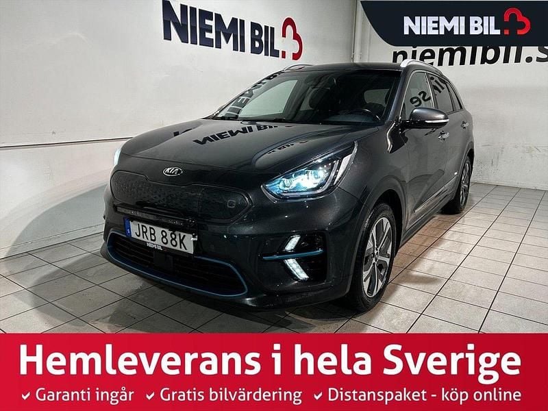 Grå Begagnad 2021 Kia e-Niro Advance SUV | 199 900 kr (Marknadspris) - Bild 1/3