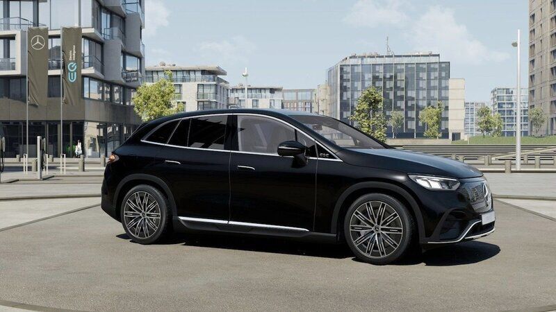 Svart Ny 2024 Mercedes EQE350 AMG SUV | 819 900 kr (Superpris) - Bild 1/4