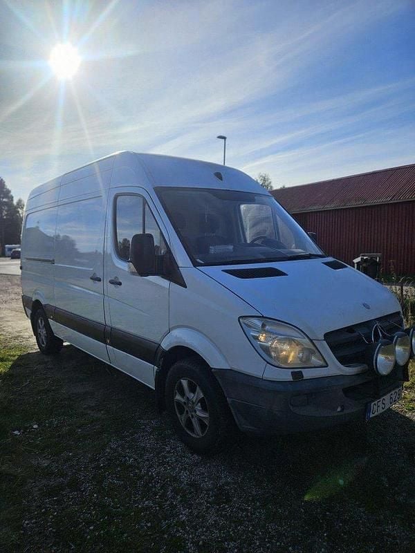 Vit Begagnad 2012 Mercedes Sprinter Van | 90 000 kr (Marknadspris) - Bild 1/4